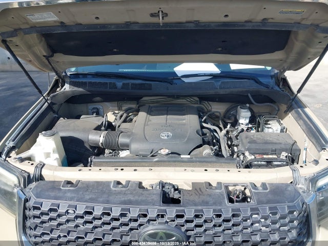 Toyota 3ur-fe 2018 5TFDY5F12JX731660 Image 10