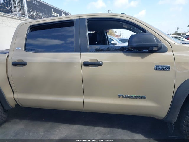 Toyota 3ur-fe 2018 5TFDY5F12JX731660 Image 14