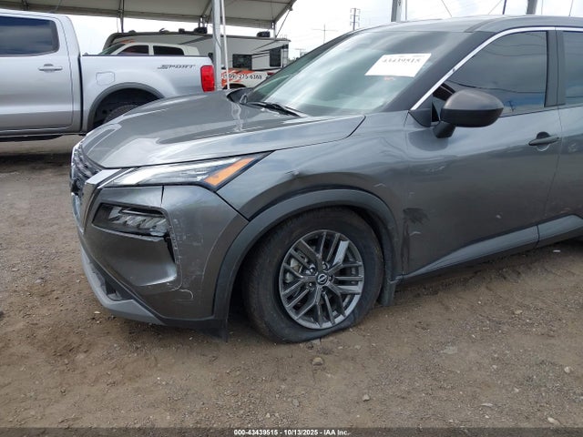 5N1BT3AA7PC920625 Nissan Rogue S Fwd