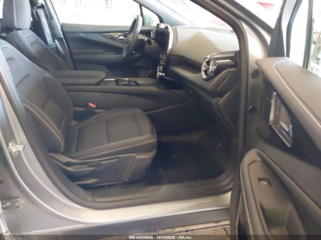 2025 CHEVROLET BLAZER EV 3GNKDBRM2SS215137 Photo 4