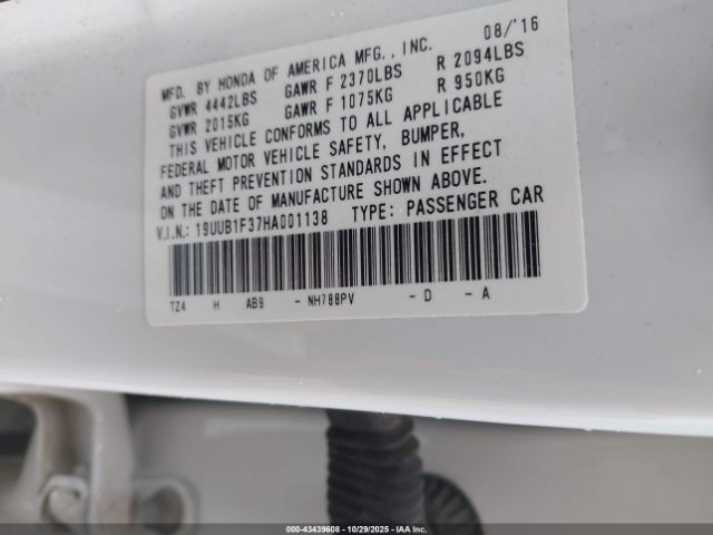 2017 ACURA TLX 19UUB1F37HA001138 Photo 8