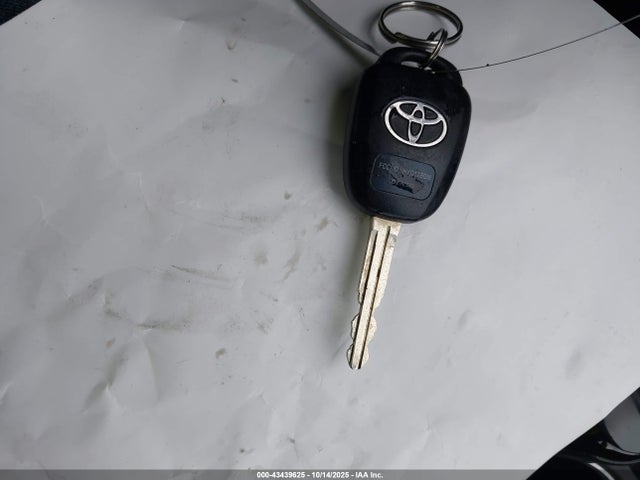 4T1BF1FK6HU377275 Toyota 2ar-fe