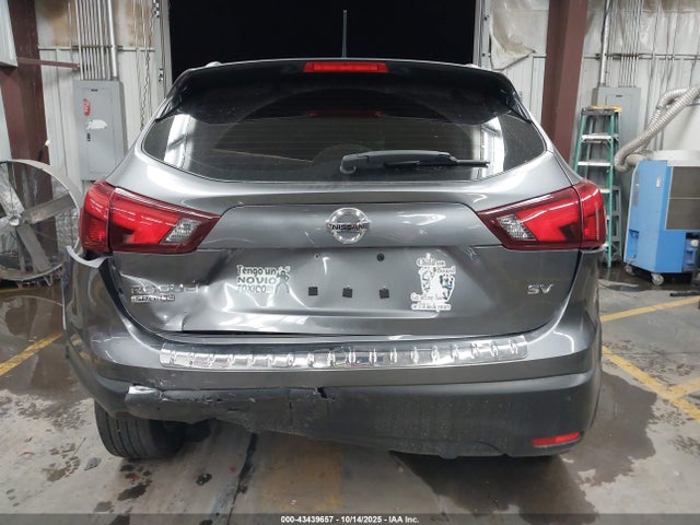 JN1BJ1CP9HW010218 Nissan Rogue Sport Sv
