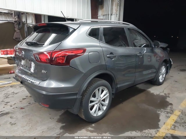 JN1BJ1CP9HW010218 Nissan Rogue Sport Sv