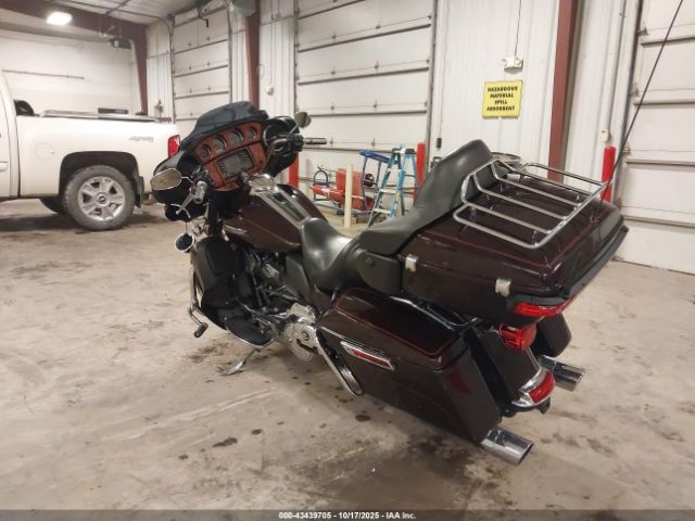 2014 HARLEY-DAVIDSON FLHTCU 1HD1FCM1XEB618587 Photo 2