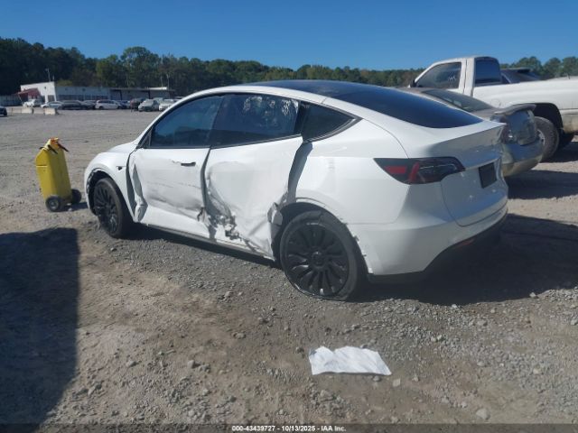 2022 TESLA MODEL Y 7SAYGDEE5NF321358 Photo 2