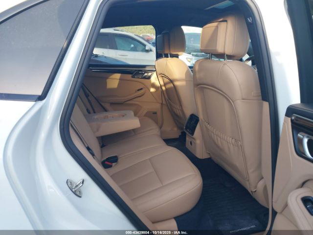 2024 PORSCHE MACAN WP1AA2A54RLB14794 Photo 7