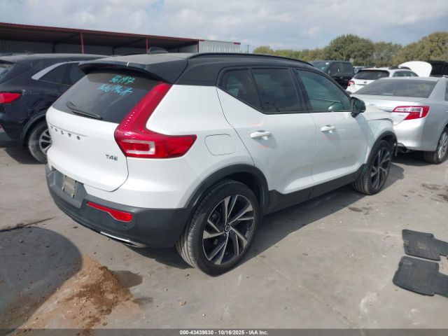 2019 VOLVO XC40 YV4AC2HM4K2113680 Photo 3