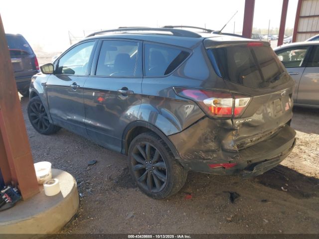 2017 FORD ESCAPE 1FMCU9J9XHUB10430 Photo 2