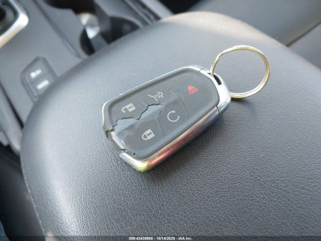 2018 CADILLAC XT5 1GYKNFRS6JZ146752 Photo 10