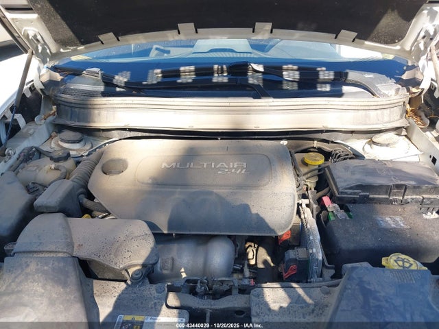 1C4PJLCB8FW670430 Jeep Cherokee Latitude