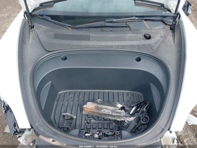 2023 TESLA MODEL 3 5YJ3E1EA8PF477356 Photo 9