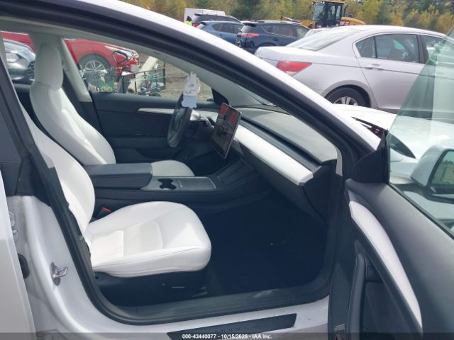 2023 TESLA MODEL 3 5YJ3E1EA8PF477356 Photo 4