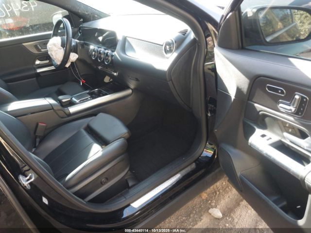 2021 MERCEDES-BENZ GLA 250 W1N4N4HB0MJ267096 Photo 4