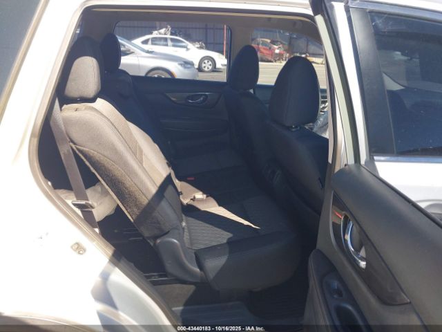 2018 NISSAN ROGUE 5N1AT2MT2JC754654 Photo 7