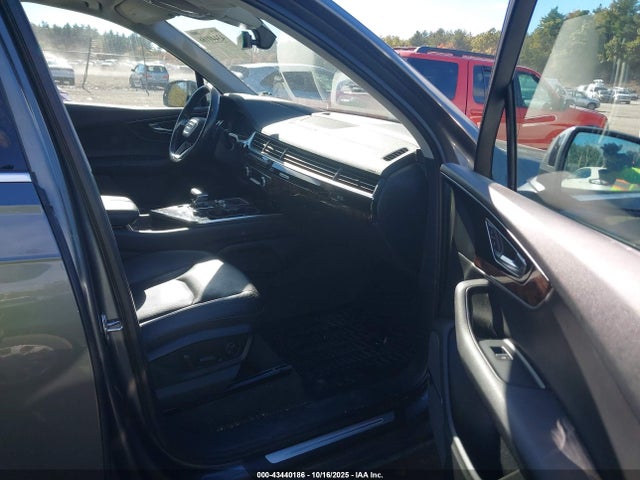 2018 AUDI Q7 WA1VAAF79JD019812 Photo 4