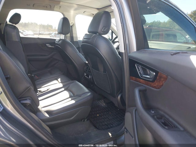 2018 AUDI Q7 WA1VAAF79JD019812 Photo 7