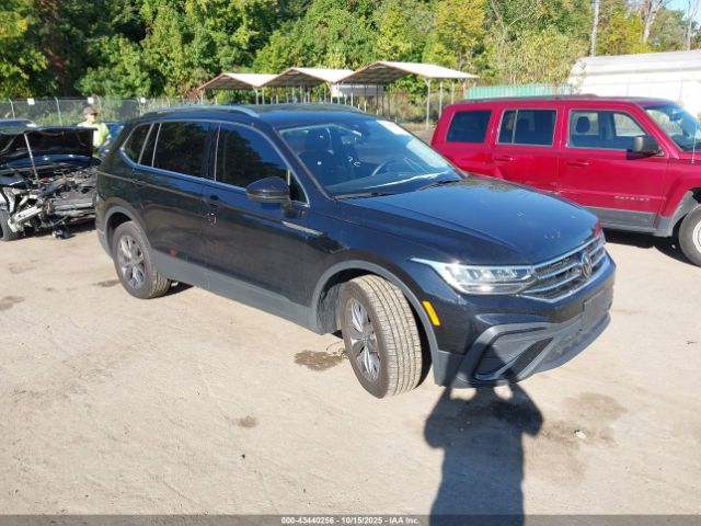 2023 VOLKSWAGEN TIGUAN 3VV3B7AX1PM141986