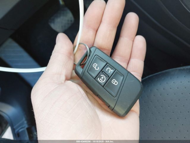 2023 VOLKSWAGEN TIGUAN 3VV3B7AX1PM141986 Photo 10