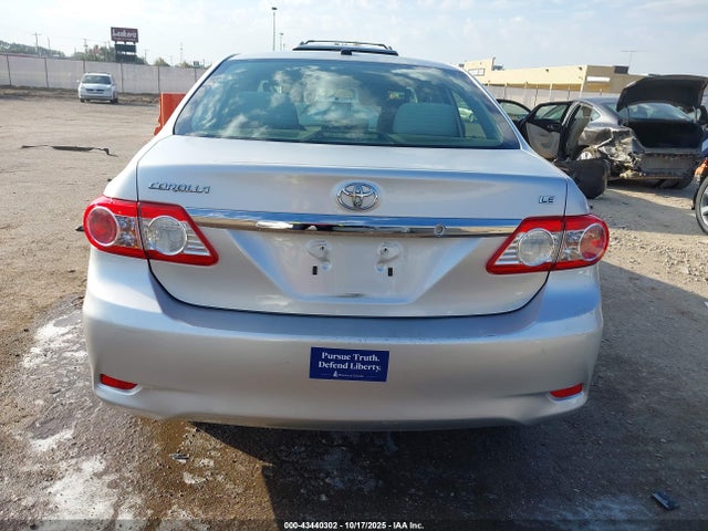 43440302 :رقم المزاد ، JTDBU4EE1B9156913 vin ، 2011 Toyota Corolla Le مزاد بيع