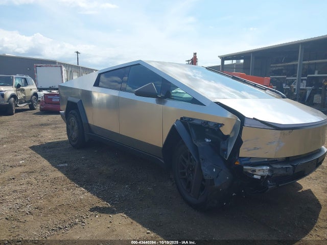 2024 TESLA CYBERTRUCK 7G2CEHED8RA049481