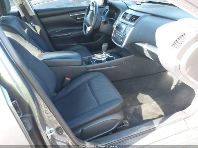 2017 NISSAN ALTIMA 1N4AL3AP2HC152340 Photo 4