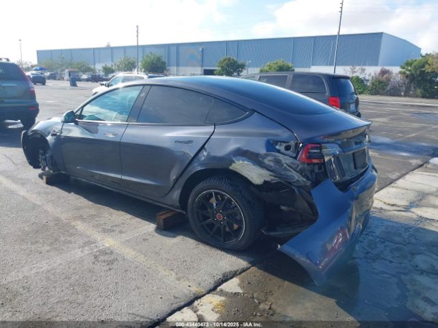 2021 TESLA MODEL 3 5YJ3E1EB9MF914169 Photo 2