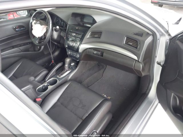 2018 ACURA ILX 19UDE2F37JA007637 Photo 4