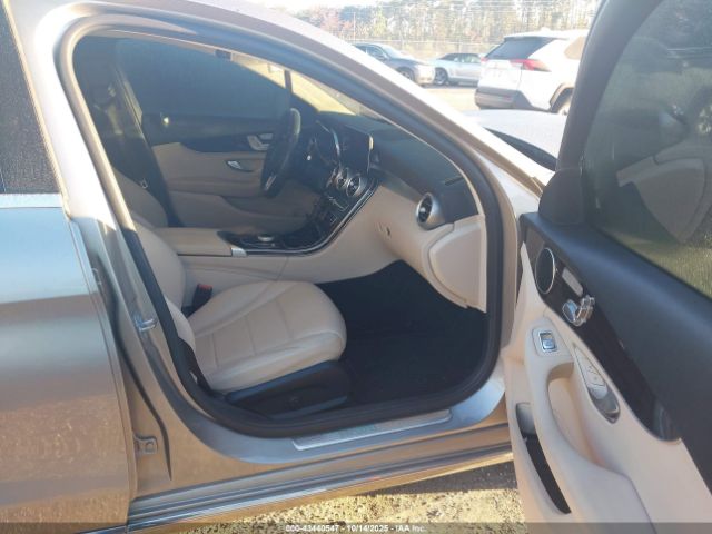 2020 MERCEDES-BENZ C 300 55SWF8DB2LU326129 Photo 4