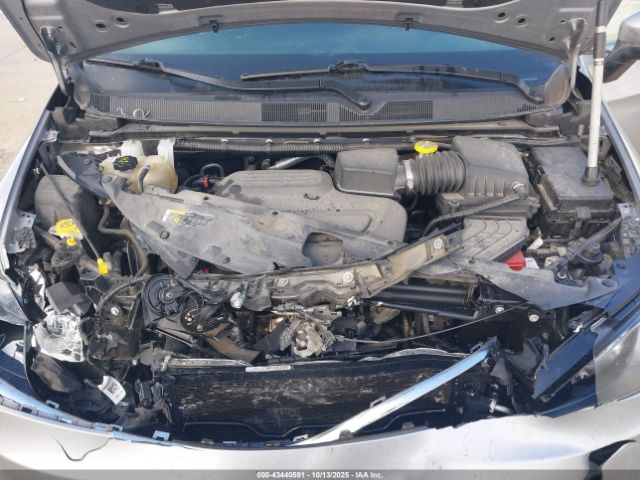 2021 CHRYSLER VOYAGER 2C4RC1DG7MR542994 Photo 9