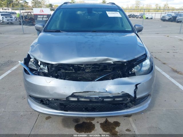 2021 CHRYSLER VOYAGER 2C4RC1DG7MR542994 Photo 5