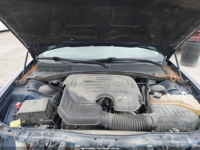 2017 CHRYSLER 300C 2C3CCAKG5HH586906 Photo 9
