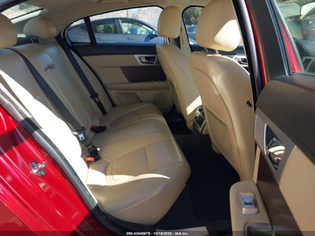 2013 JAGUAR XF SAJWA0E71D8S87645 Photo 7