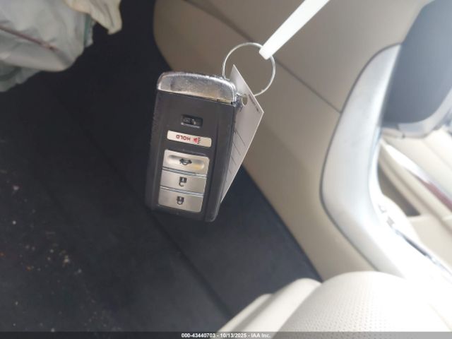 2016 ACURA TLX 19UUB2F55GA011687 Photo 10