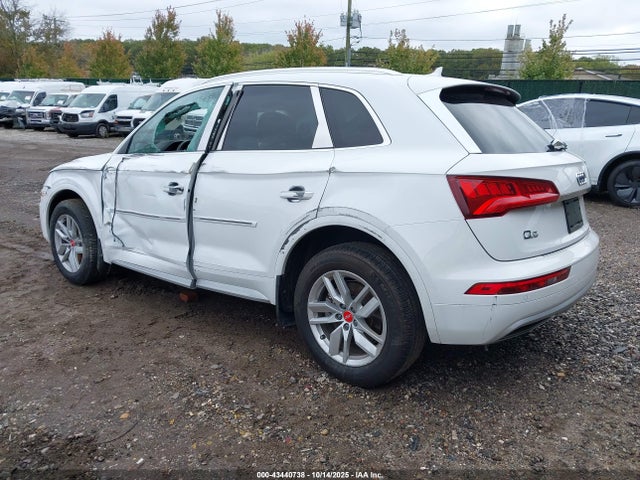2020 AUDI Q5 WA1ANAFY0L2115967 Photo 2