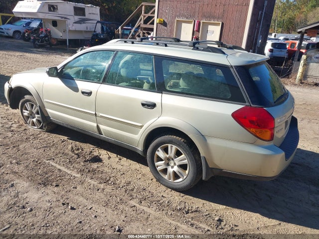 2005 SUBARU OUTBACK 4S4BP61C157306988 Photo 2