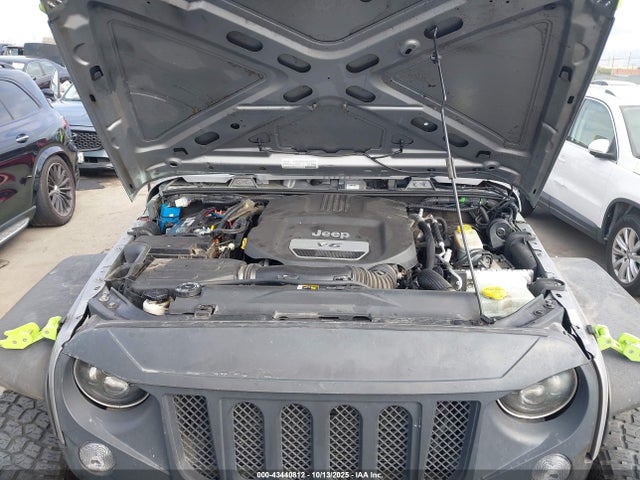 1C4BJWDG0JL805688 Jeep WRANGLER JK