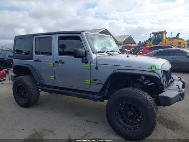 1C4BJWDG0JL805688 Jeep WRANGLER JK