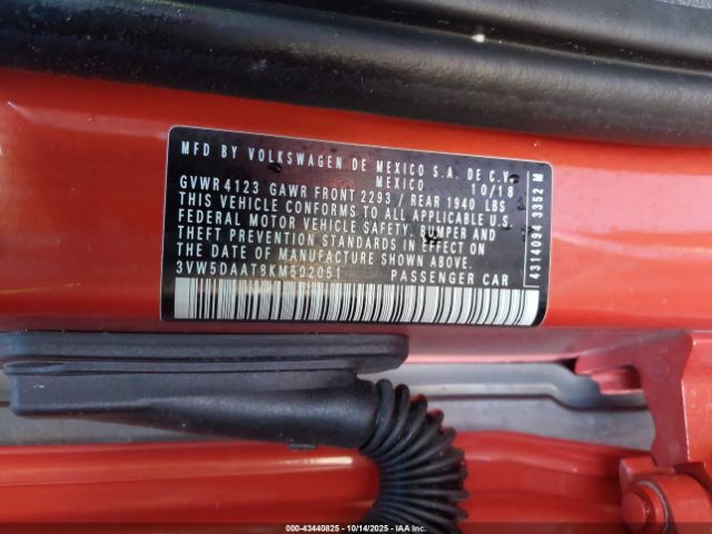 2019 VOLKSWAGEN BEETLE 3VW5DAAT8KM502051 Photo 8