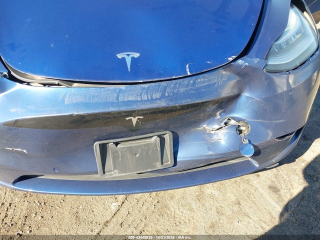 2020 TESLA MODEL Y 5YJYGDEE2LF016684 Photo 5