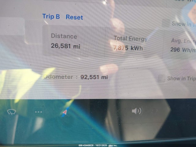 2020 TESLA MODEL Y 5YJYGDEE2LF016684 Photo 6