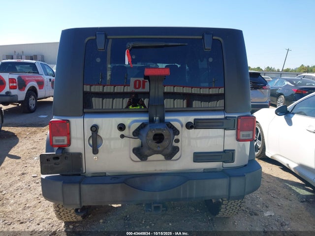 43440834 :رقم المزاد ، 1C4BJWFG4EL292142 vin ، 2014 Jeep Wrangler Unlimited Rubicon مزاد بيع