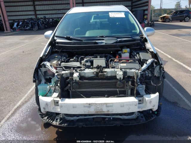 2013 TOYOTA PRIUS V JTDZN3EU2D3255792 Photo 5