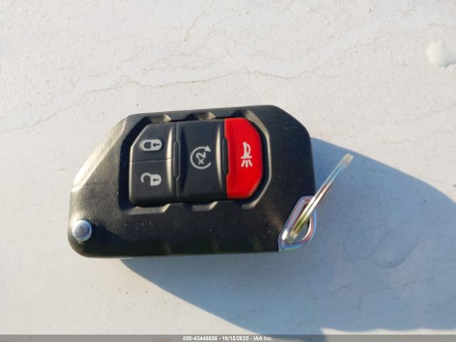 2023 JEEP WRANGLER 1C4HJXAG2PW600837 Photo 10