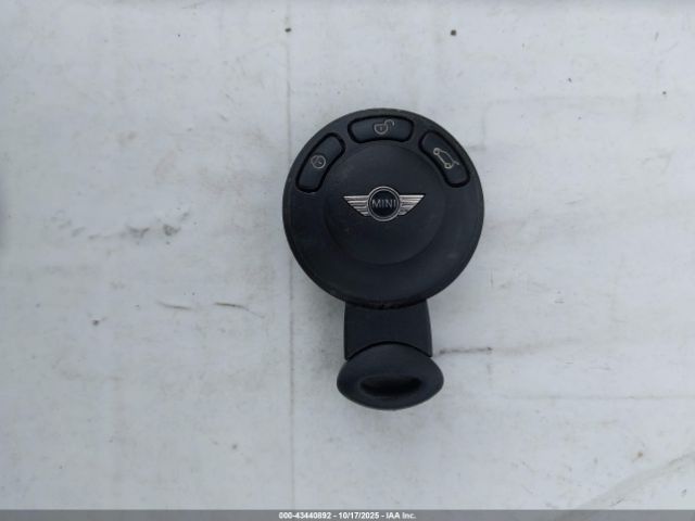 2016 MINI COUNTRYMAN WMWZC5C51GWU01595 Photo 10