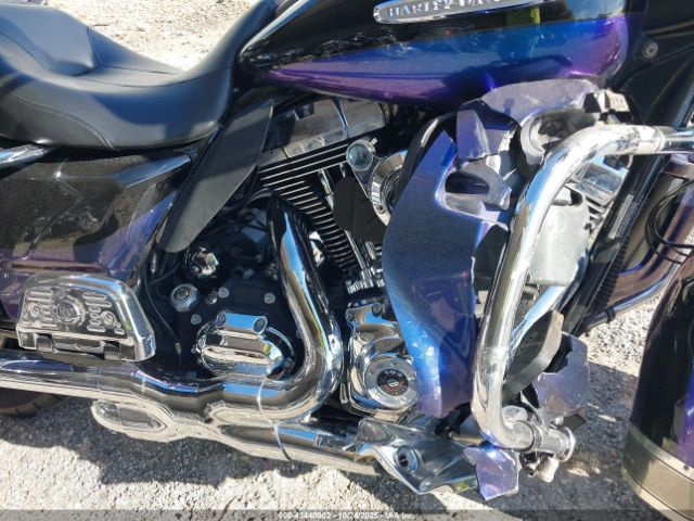 2010 HARLEY-DAVIDSON FLHTK 1HD1KEM10AB665046 Photo 7