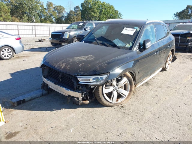 2018 AUDI Q5 WA1ANAFY4J2024147 Photo 1