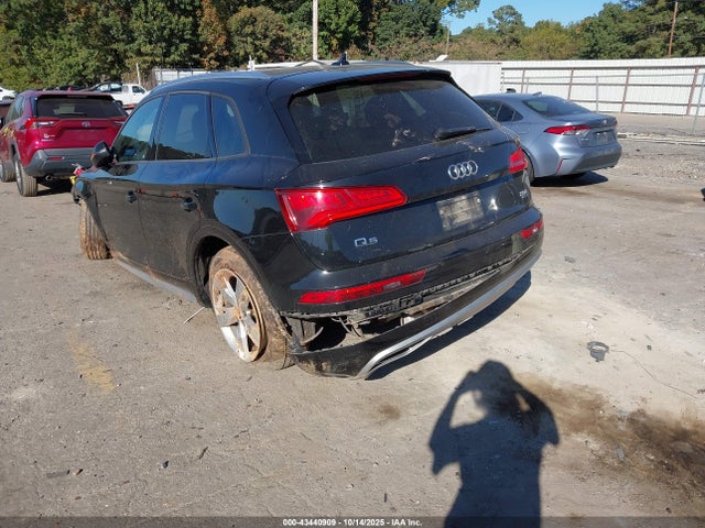 2018 AUDI Q5 WA1ANAFY4J2024147 Photo 2
