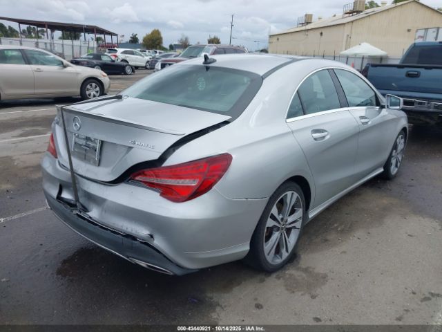 2019 MERCEDES-BENZ CLA 250 WDDSJ4GB1KN723713 Photo 3