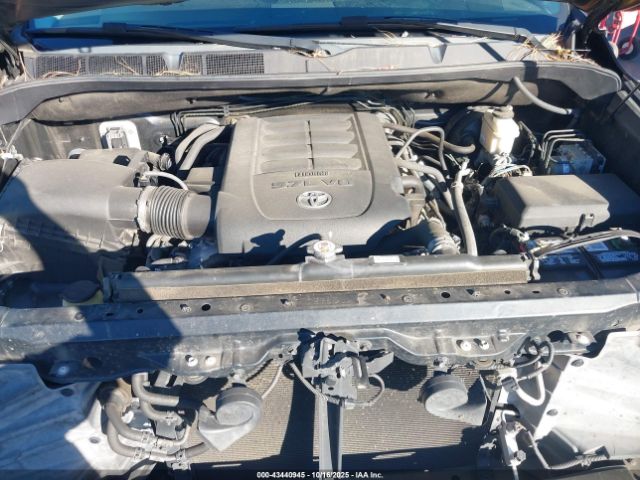 2018 TOYOTA TUNDRA 5TFAW5F16JX727023 Photo 9